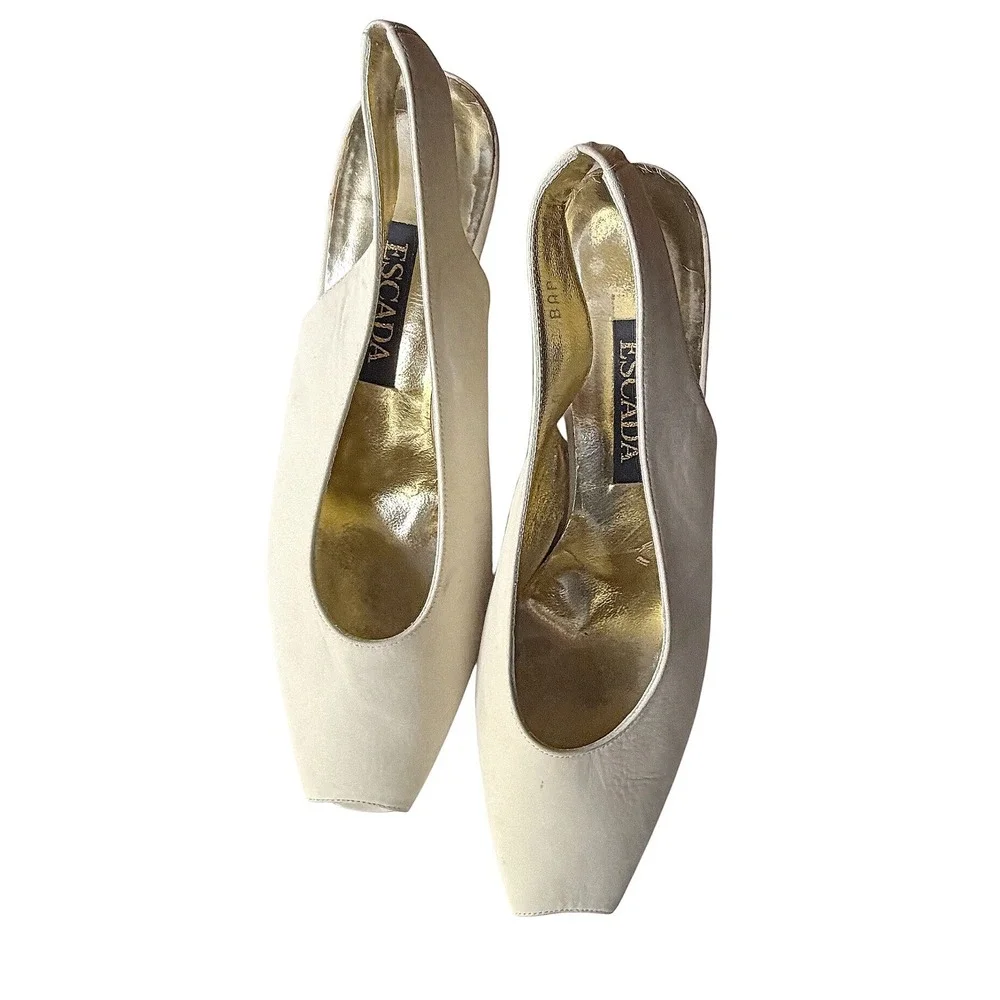 Escada Vintage Designer Peep Toe Slingback Cream Leather Heels Made Italy 8